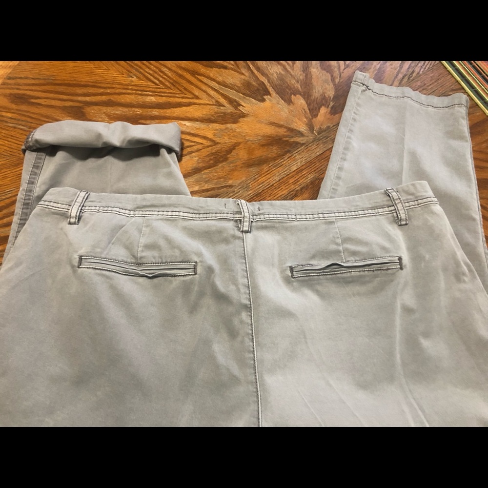 Size 20 Maurice’s gray pants